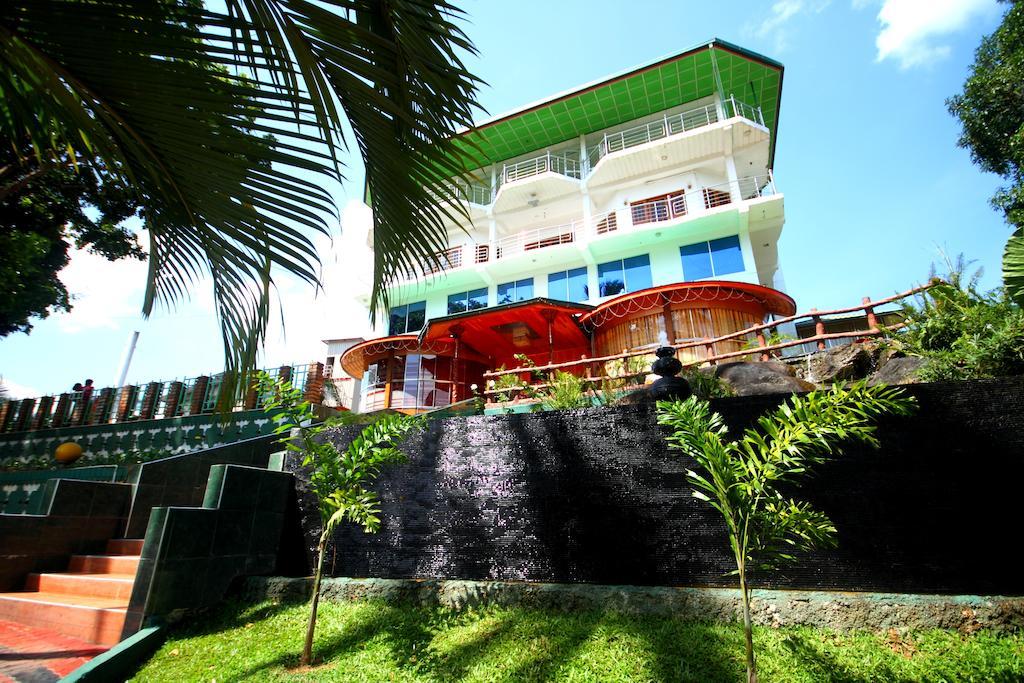 Delma Mount View Hotel Kandy Exterior photo